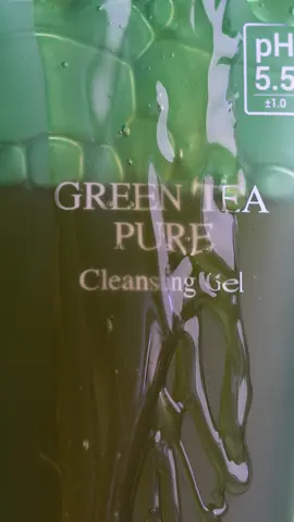 meet your new favorite cleansing gel 🤩 YADAH's Green Tea Pure Cleansing Gel 🫧  Guarantees an intense, gentle and purifying cleansing experience with the power of Green Tea 🌱 #yadah #yadahcosmetics #greentea #cleansinggel #kbeauty #koreanskincare #kbeautyroutine #cleanskin #naturalskincare #antiacne #cleansingroutine #viralproducts #skincaretexture #aesthetic #satisfying #fyp