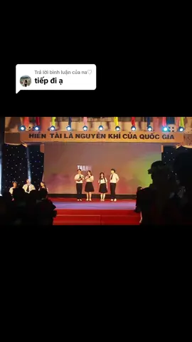 Trả lời @na♡ Bài đầu của các đồng chí nèeeee #humada #nhayhocsinh #trian #fyp #donanhmattroi 