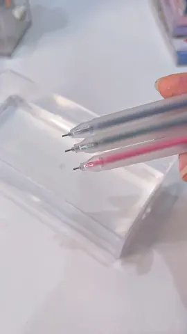 Thử thách nhúng nước bút gel 1k#but #butgel #but1k #butkhonhanh #xuhuong #fypシ゚viral #LearnOnTikTok #butgelkhonhanh #butgel1k 