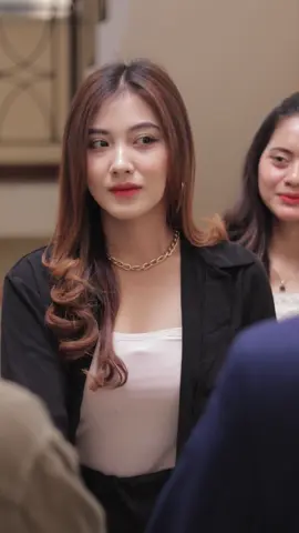 Biar miskin, yang penting ganteng kan?? #SerialTikTok #TikTokTainment #TikTokSeries #TikTokSeriesFuture #drama #elvicto #facewash #suneedaycreative #dramatiktok #viraltiktok #pacar #gembel #selingkuh #sahabat #uang 