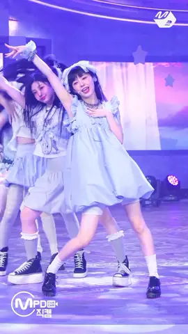 magnetic - illit | fancam with all members #illit #youllit #moka #yunah #wonhee #minju #iroha #fancams #fancam #elbruso #fyp @ILLIT 