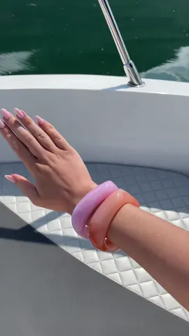 Shop your favourites colour of our Acrylic cuff bangles at saege.co 🔆🌊 