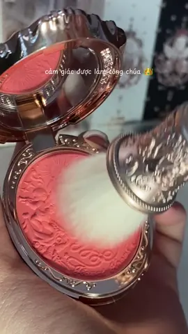 Tôi đã trở lại và một chiếc clip unbox Hoa Biết 🥰 #flowerknows #unboxing #makeup #xuhuong 