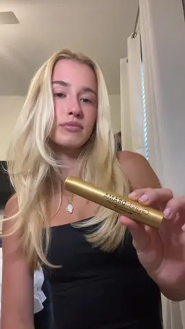 The best thickening mascara with castor oil from @Grande Cosmetics 💫 #fyp #tiktokshop #grandelash #mascara #castoroil #lashserum #lashgrowth #mascarareview 