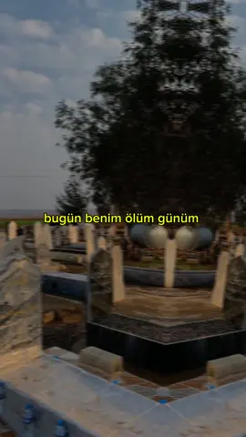 İnnâ lillâhi ve innâ ileyhi raciun ( إِنَّا لِلَّٰهِ وَإِنَّا إِلَيْهِ رَاجِعُونَ - ‎Biz Allah'a aidiz ve kuşkusuz O'na döneceğiz)..#olumludunya #kabirazabı #ilahiler #kesfetbeniöneçıkart #☝️ #keşfet 
