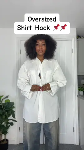 OVERSIZED SHIRT HACK || SAVE FOR LATER 🥰 #fyp #shirthack #fashiontiktok #fashionhack #DIY #fashiondiy #foryou #fff #grwm #trending #fashioninspo #fashionideas #tiktokuk #contentcreator 