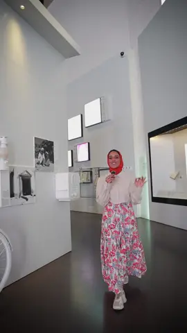 عُـدنا🥹💪🏼 كم صارت عيديتكم؟؟😍💵💸 #عزة_سلطان_حول_المكان #ترند#أكسبلور #explorepage #trending #أكسبلور_تيك_توك🌹🌹nora_norica #WheneverWherever 