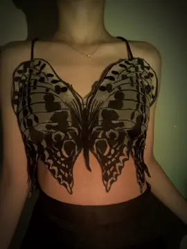 🦋🖤 #CapCut #fyp #fypシ゚viral #tylawaterchallenge #tyla_water #tylawaterdance #fyp #fypシ゚viral #4u #foryou #foryoupage #xybca #lucu #cantik #aesthetic #vibes #vintage #tanktop #tanktopmurah #style #fashion #tanktopviral #tanktopmurah #wanita #perempuan #OOTD #trending #bagus #kupukupu #butterfly #korean #tobrut #tobrutstyle😋  #koreanstyle #atasan #xyzabc 
