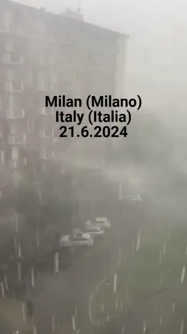 Storm in Milan, Italy  #temporale #raffichedivento #21giugno #danni  #storm #thunderstorm #nubifragio #tormenta #unwetter #gewittern #gewitter #italy #italia #lombardia #lombardy  #Mailand  #Majland  #Mediolan  #Μεδιόλανα #Mediolānum  #Milà  #Milaan  #Milan  #Milán  #米兰  #米蘭  #Milāna  #Milanas  #Милано  #Μιλάνο #Milánó  #Miláno  #Mīlānū  #Milão  #Milaun #밀라노  #ミラノ  #میلان  #Maltempo, temporale con forti raffiche di #vento nella città di Milano: diversi alberi caduti Sturmböen, Windböen, Gewitterzelle, stormflod, Unwetterunterbrechung, Heftige Gewitter mit Starkregen und Windböen, Danni e disagi per i violenti temporali in, Starkwind, sturmwetter, Durva vihar, Negaiss,  Die extremen Sturmböen und die Gewitter, Ein heftiges Unwetter mit orkanartigen Sturmböen sorgte für Schäden, Stromausfälle, Sperren, Schäden, Eine kräftige Gewitterlinie mit orkanartigen Sturmböen, Windspitzen, Vent tempétueux, oluji, Llueve intensamente, megaoluje, nevrijeme nevreme olujno, superćelijska oluja, fırtına, furtuna, nevreme, nevrijeme, neurja, neurje, tempête, Strong Gusty Winds, Heavy to severe thunderstorms could bring wind gusts, furia del vento, bufera, Silné bouřky, supercela, Unwettern,   град,  ветер,  шторм,  дожди,  ливень,  ливни,  буря,  ураган,  Потоп,  Погода,  гроза,  Молния, штормовое предупреждение,  krusa, vētra un stipras lietusgāzes, tugevat tormi, audra, pragaištingiausių audrų, galinga audra su stambios krušos epizodais, uvejr, Voldsomt uvejr, καταιγίδα, orkanstyrke, Chmury, grzmoty, błyski, Wiatr,  χαλάζι, κεραυνούς, βροχές, Vendaval, derribó,  temporal con fuertes ráfagas,  Mau tempo,