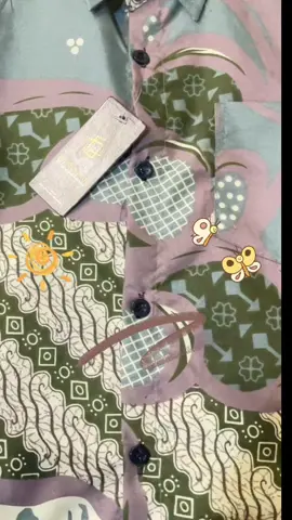 Beberapa motif kemeja batik anak di pripoen batik #kemejaanak #kemejabatikanak #bajuanak #batikanakcowok #batikanak #bajuanaklakilaki 
