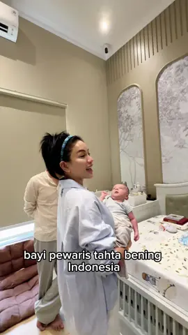 Finally ketemu sama eyke bayi sultan pewaris tahta👑 @Dr. Oky Pratama REAL 