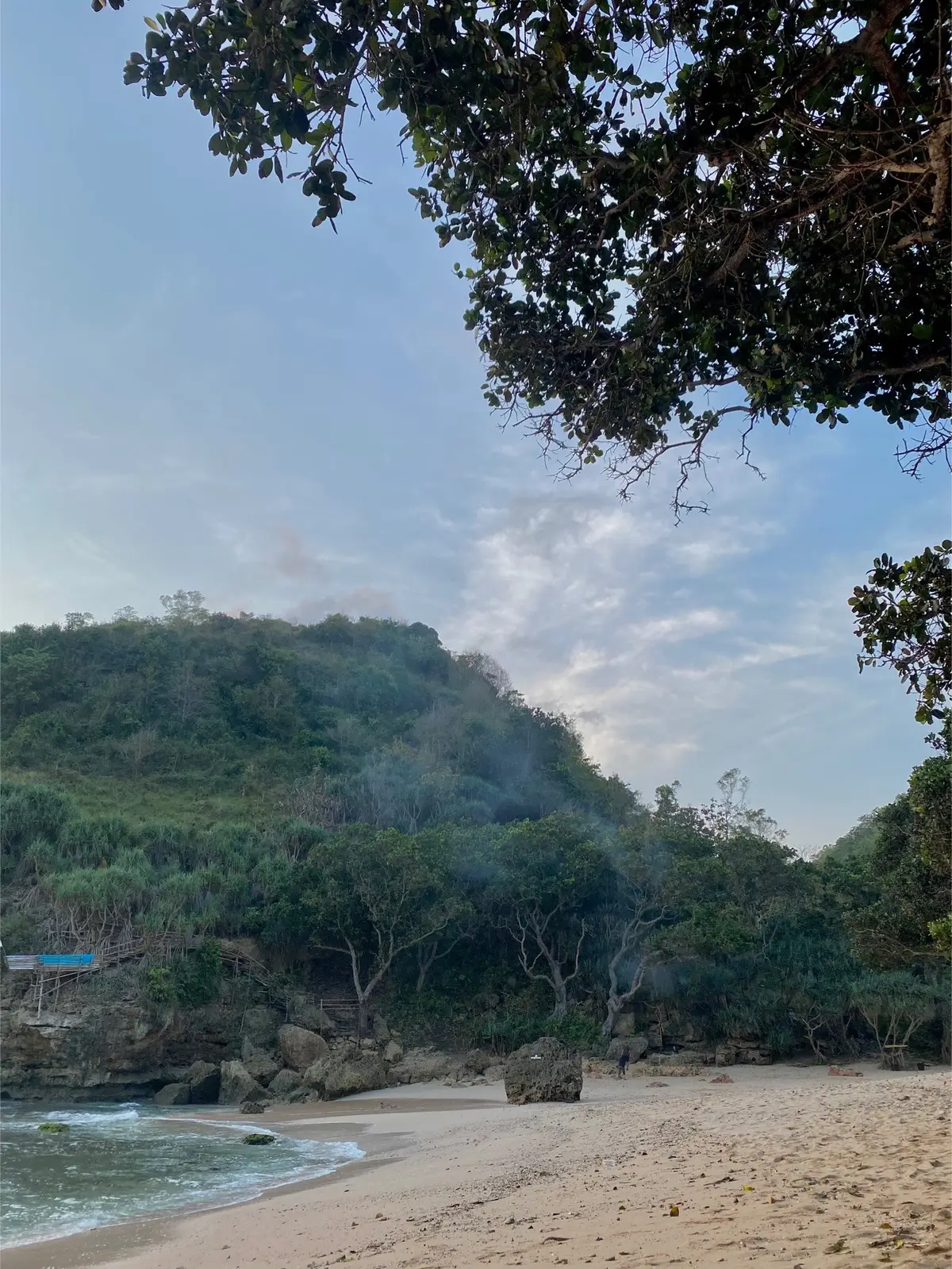 #sunset #senja #pantai #karang #favplace #aesthetic #masyaallah #fotogeser #akukamudansamudra #jogja24jam #fyp #foryou #fypage 