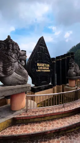 Telaga Sarangan  #magetan  #telagasarangan  #telagasaranganmagetan  #cinematic 