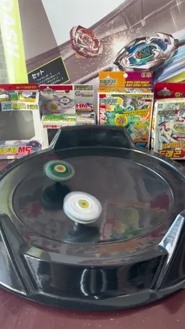 DRAGOON V vs DRACIEL V Magnacore Beybattle!  #beyblade #beyblades #beybladegeeks #beybladetiktok #beybladecontent #anime #letitrip #takaratomy #nostalgia #beybladecommunity #goshoot #original #plasticgen #oldschool #dragoon #draciel #beybattle #beybladebattle #battle #epic #beybladevforce #fyp 