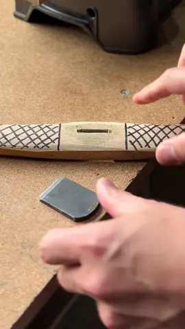 Maintenance of special planes. #woodworkingtips #woodworking #DIY #鉋 #japanesecarpenter 