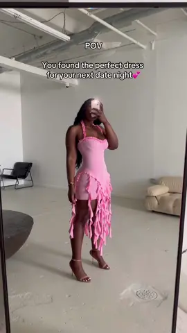 💕Mini dresses all summer>>> #datenightoutfit #datenightlook #minidress #pinkminidress #halterdress #summerdresses #ootnight 