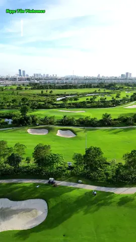 Đố mọi người biết sân golf này ở đâu #ngoctanvinhomes #vinhomesvuyen #giaigolf#golf #golftiktok  Sân Golf Vinperal Vũ Yên Hải Phòng