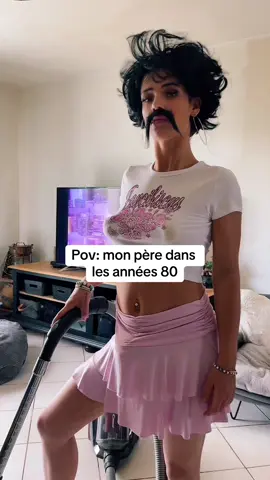 Sa fait toujours de l’effet du Queen🤣#annee80 #funnyvideo #queen #pourtoi 