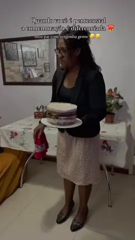 Parabéns, papai ❤️✨ #viral #parabenspravocê #fypシ゚ #foryou #viralvideos #tiktok #fyp #comedia @Samantha 