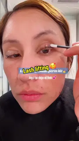 Lash lifting💕  #lash #lifting #beauty #style #makeup #makeup  #pestañas #naturales #bonitas  #tiktok #shop #fy  #shopwithpride 