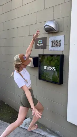 sneak peak into our launch party 🚀✨ 4.26.24 . . . #moss #mossvenice #mosscoworking #cowork #coworking #cowellness #venice #losangeles #wellness #party #launch @Maddie @Moku Foods @@emmalovesthemarket @Meredith @lincoln jesser @rinzenmusic  