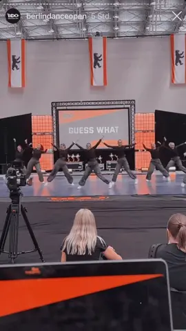 🥇GuessWhat Crew @udchalle 🧡🧡🧡 at Berlin Dance Open #berlin #berlindanceopen #hiphop #hiphopcompetition #commercialdance #dancertiktok 