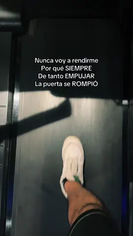 RENDIRSE NUNCA FUE OPCIÓN #fyp #parati #quevedo #metas #vision #motivacion #sueños 