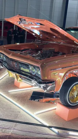 Peach Sunset 66  Majestics CC  #1966 #66 #chevy #impala #peach #gold #chrome #metalengraving #goldwheels #13s #wirewheels #patterns #pinstriping #customcar 