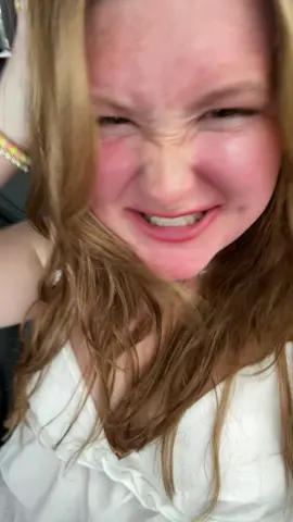 Hi @Sabrina Carpenter 