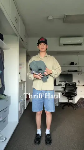 calm lil thrift haul #fashiontiktok #thrift #pickups 