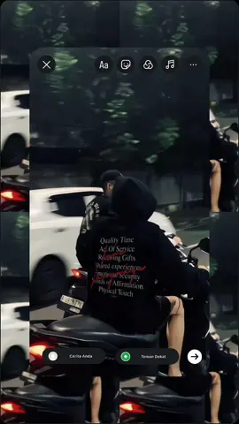 cek hoodienya diatas bree #hoodieaesthetic #hodiekekinian #belilokal 