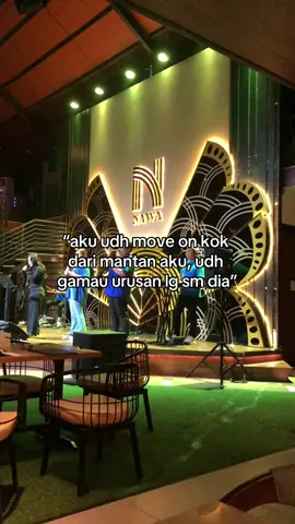 hahahaha tau tau balikan sm tu mantannya🤠🤡😨 #beranda #fypシ゚ #moots?#hts #fyp #foryou #xybca 