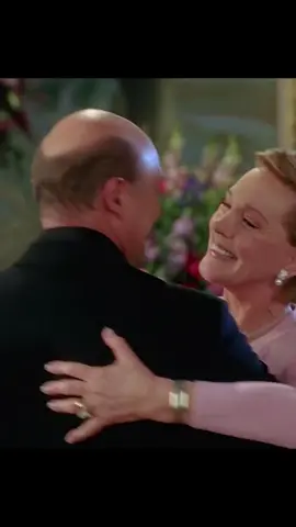 The Princess Diaries #streamingnow #theprincessdiaries #disneyplus #julieandrews #mustwach #mustwatchmovies #movie #movieclips #princess #chickflick #movietok #filmtok #dramedy #drama #comedy #movienight #movierecommendations #fy #fypage #movieclips🎬 
