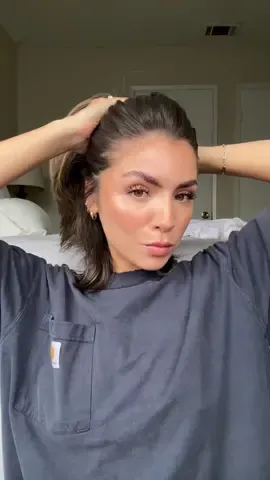 if my skin isn't glow ive done it wrong🌺 #makeup #beauty #grwm #summermakeup #makeuptutorial 