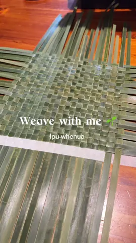 I may have been disconnected for many years but I feel my ancestors around me when I weave ❤️🌱 #weaving #māori #raranga #maoriart #maoriweaving #harakeke #traditionalart #indigenousart 