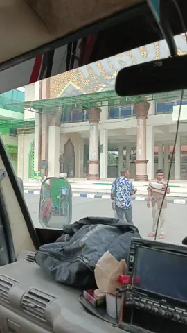 rombongan ziarah alumni  sdn sraturejo 1 #sewaelfjawatimur #elflongmacan #elfbojonegoro #elfmacangigaisuzumacan #elfmacan #supirtravel #drivermuda #cucuadamtrans 