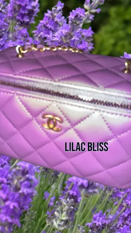 #mojo.vide#summerladies #junebugsvintageluxury #prelovedchanel #prelovedluxury #shopcanada #likenew #shopping #prelovedluxury #shopping #handbags #cuteasabutton #chanel 