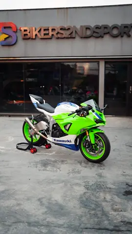 Kawasaki ninja zx6r 40th anniversary edition 💚💚💚 #ForYourPride #fyp #foryou #foryoupage #kawasaki #ninja #zx6r #40thanniversary #sportsbike #supersports #onthisday 