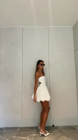 I love this dress sm