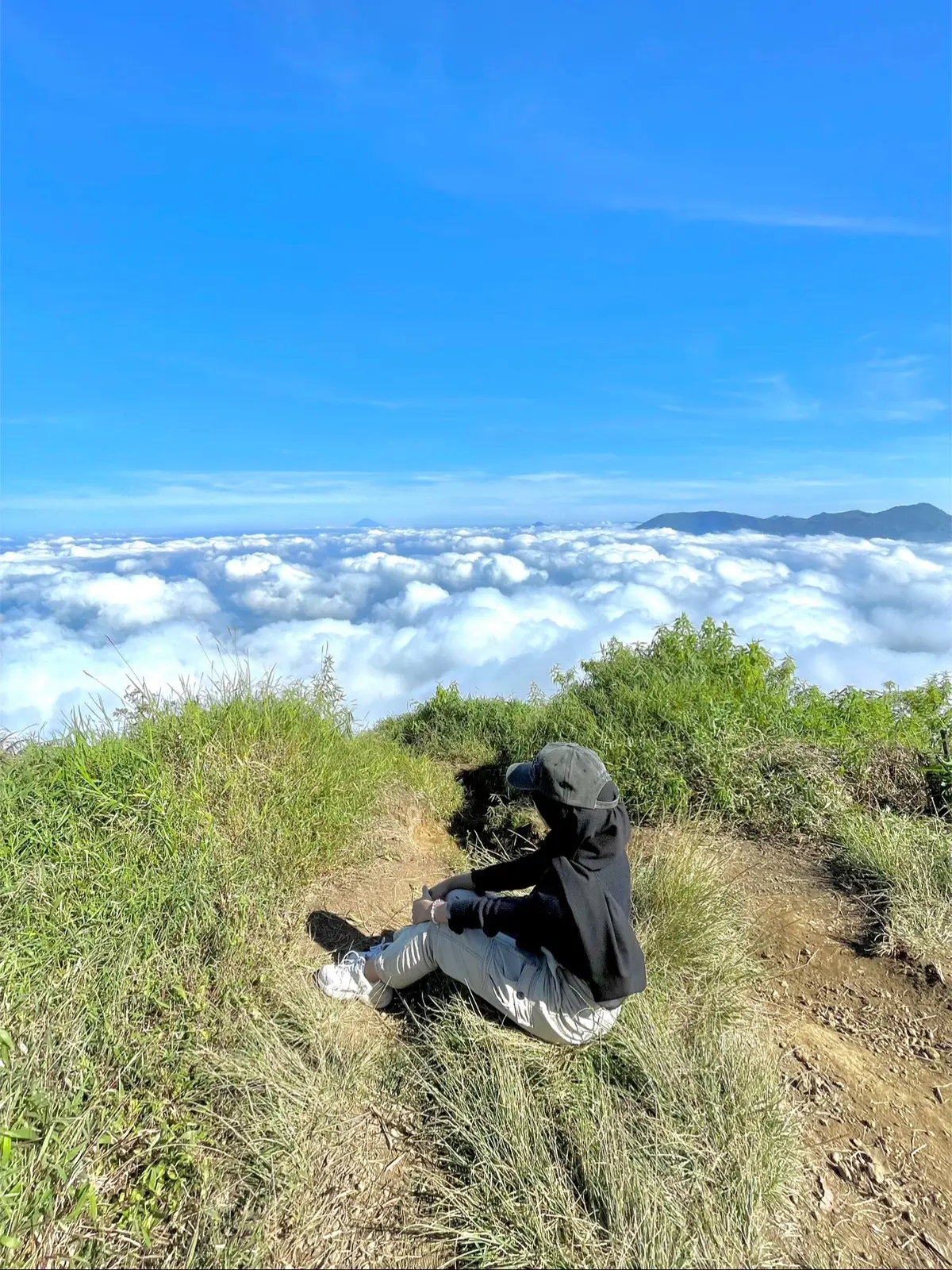 lihat awan kok dari bawah  #gunungkembang 