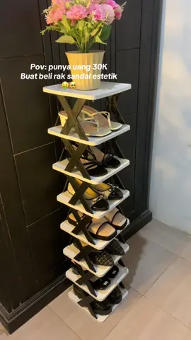 Cuuu amattt yayyy😍 #raksepatu #raksusun #rakestetik #dekorasikamar 