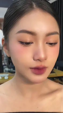 Tone make phù hợp với thời tiết hôm nay#thukennymakeup #xuhuong #trending #makeuptutorial 
