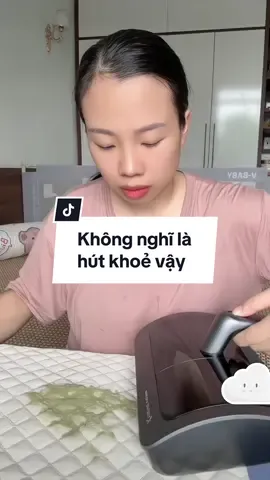 Nghe theo Hằng Du Mục review và cái kết. Mang cả bột rau, cả gạo cả tóc ra rải #giadinhtuanmai #mayhutbuigiuongnem #mebimsua #mevabe 