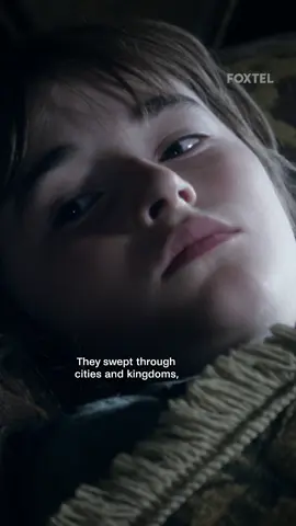 Want to hear a bedtime story about when the White Walkers came for the first time? 😨 #GameOfThrones #IsaacHempstead #BranStark #MargaretJohn #OldNan #Winterfell #HouseStark #Starks #Foxtel