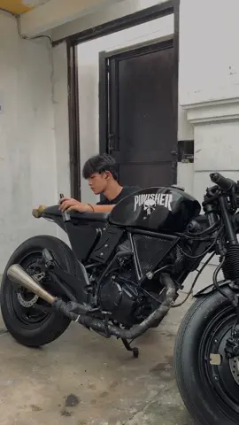 Bersihin debu 🏍️ #caferacer 