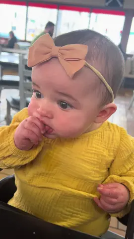 Do all babies love french fries or just mine? I cannot believe she almost 2 now 🥲  #creatorsearchinsights #baby #babiesoftiktok #babylove #babyfever #browneyes 