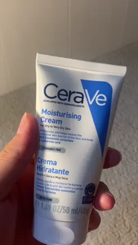 เซราวี CERAVE Moisturising Cream ครีมบำรุงผิวหน้าและผิวกาย สำหรับผิวแห้งมาก 50g. ##ผิวแห้ง##มอยซ์เจอร์ไรเซอร์##มอยซ์เจอร์ไรเซอร์ผิวแห้ง##มอยเจอร์ไรเซอร์##cerave##cream##บํารุงผิวหน้า##บํารุงผิวกาย