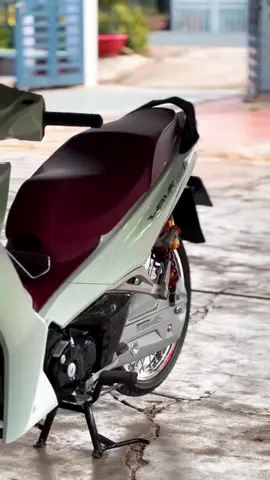 #wave125i_ไฟเลี้ยวบังลม nhìn cũng được được ha❤️🥰📸#tươnglaivàhiệntại🍀🍀 #fpyシ #xuhuong #fuled125i❤️ #thailand🇹🇭 #wave125i_ไฟเลี้ยวบังลม #vairal_video #fuled125i #wavei125พิสดาร #wave 