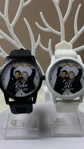 So cute #fyp #jamtangan #couples #couplegoal #hadiahpacar #kadopacar #fypシ゚viral 