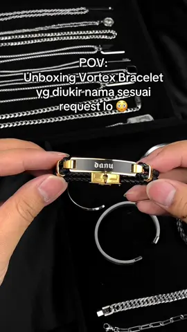 Tag temen lo yg namanya Danu! #gelangkulit #gelangpria #gelangcowok #menbracelet #menjewelry #projectninetyseven #gelangnama